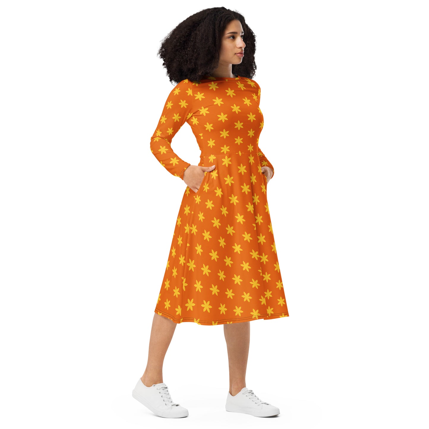 Long-sleeved midi dress with a star of joy