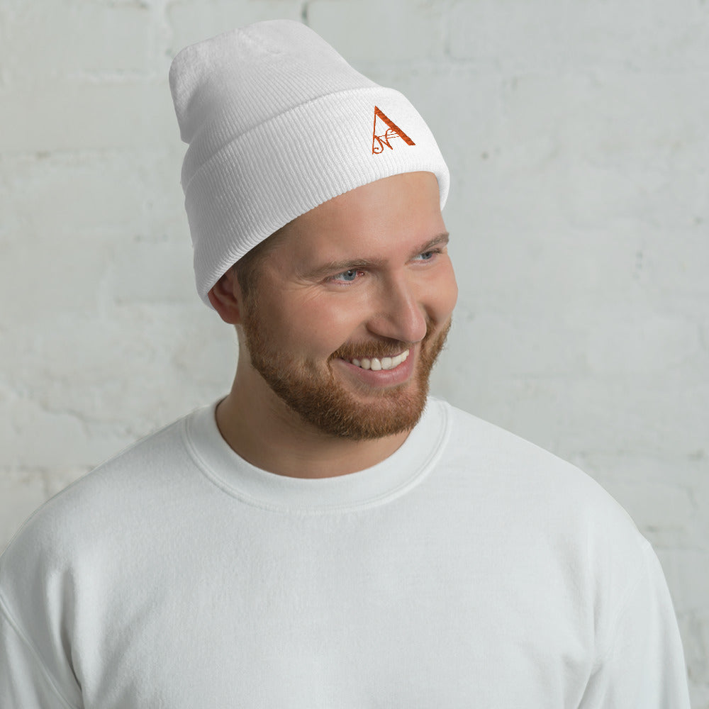 Gorro con borde vuelto